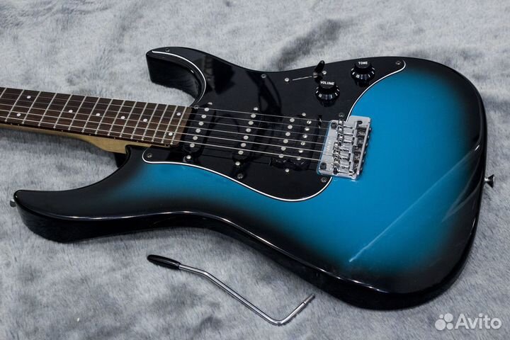 Электрогитара Fernandes SFR 512 Japan