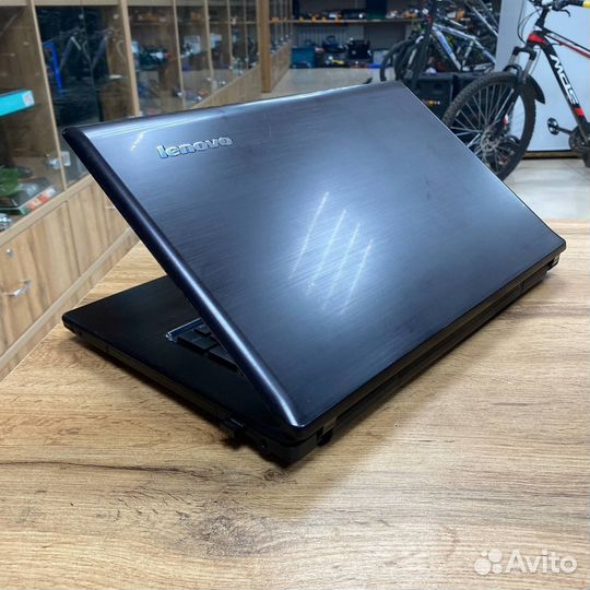 Ноутбук Lenovo