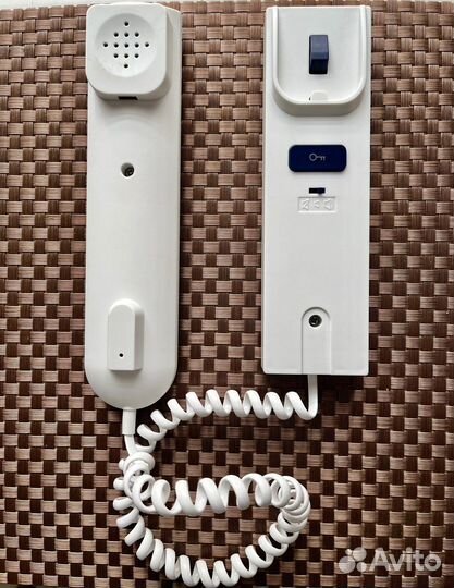 Продаю трубку для домофона