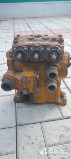 Гидрораспределитель