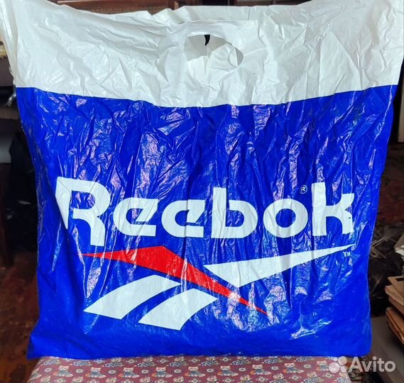 Спортивный костюм Reebok новый ретро