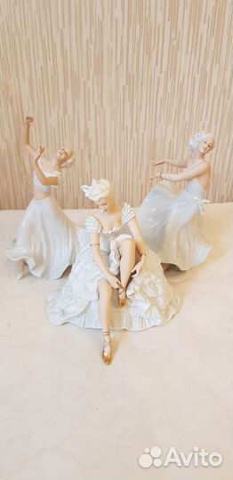 Фарфоровые статуэтки 