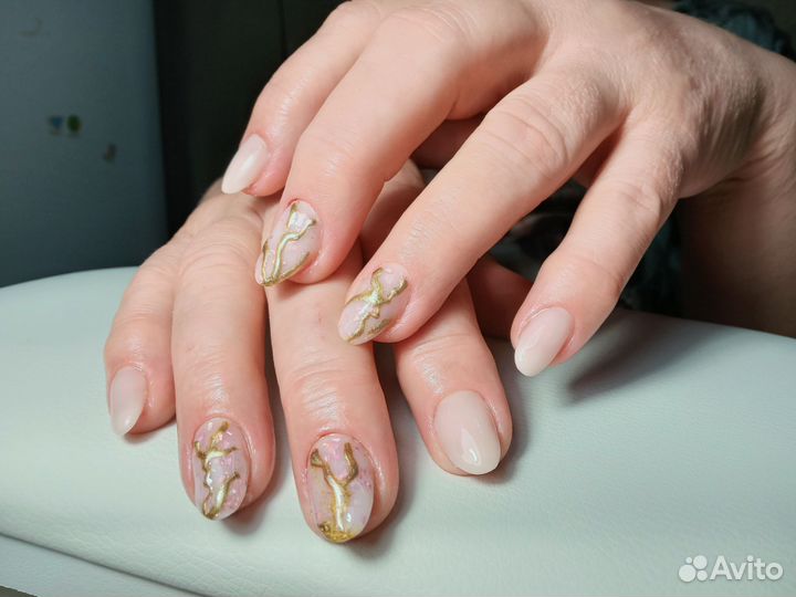 Наращивание ногтей