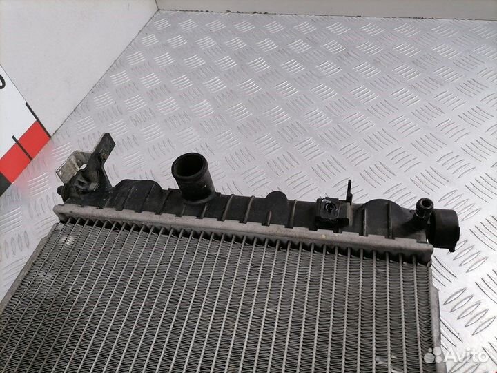 Радиатор основной для Opel Vectra B 1300180