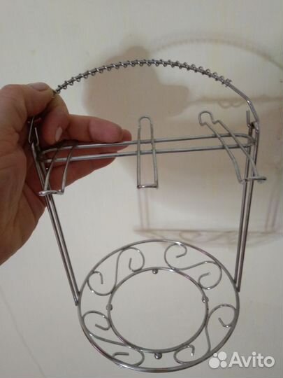 Подставка для чайных чашек и блюдец