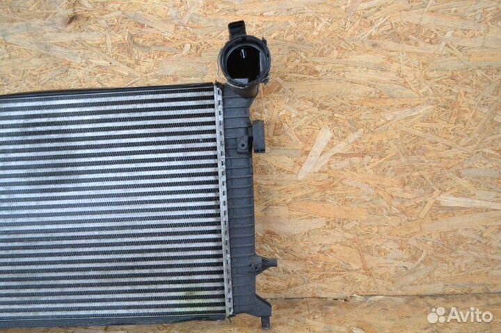 Интеркулер Volkswagen Passat B6 седан BLS