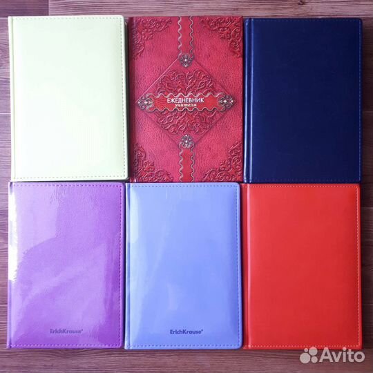 Ежедневники и блокноты
