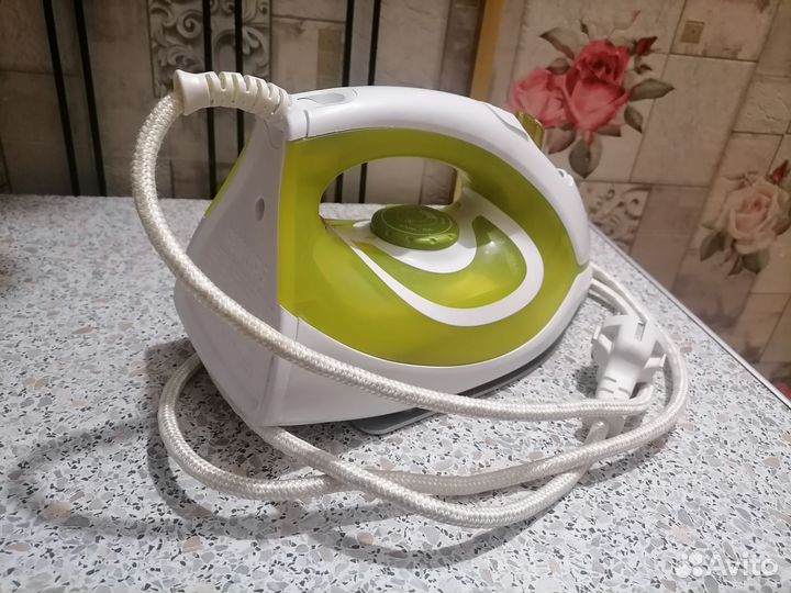 Утюг Philips GC 1815