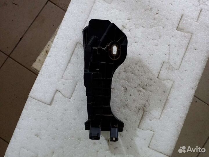 Педаль газа Volkswagen Tiguan 1