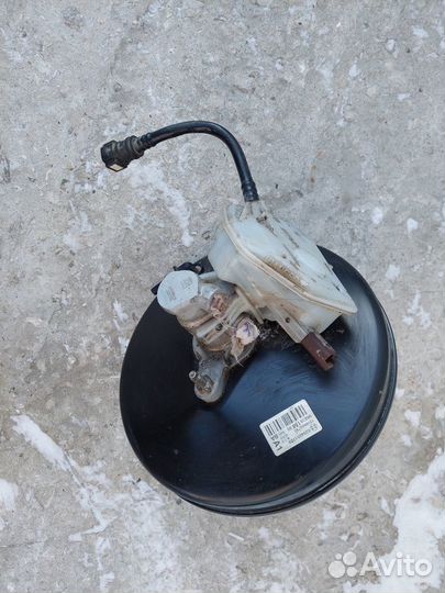 Вакуумный усилитель тормозов Citroen C4