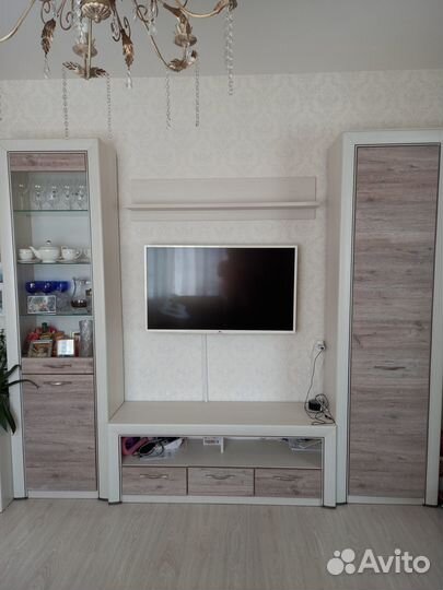 Модульная стенка в гостинную бу