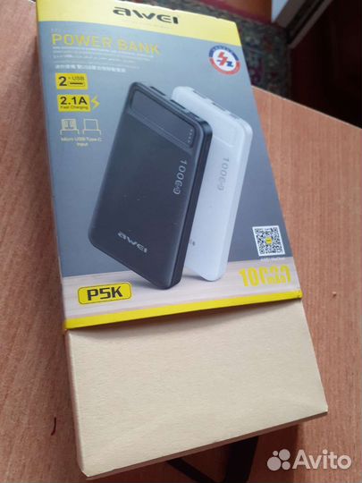 Наушники и повер банк