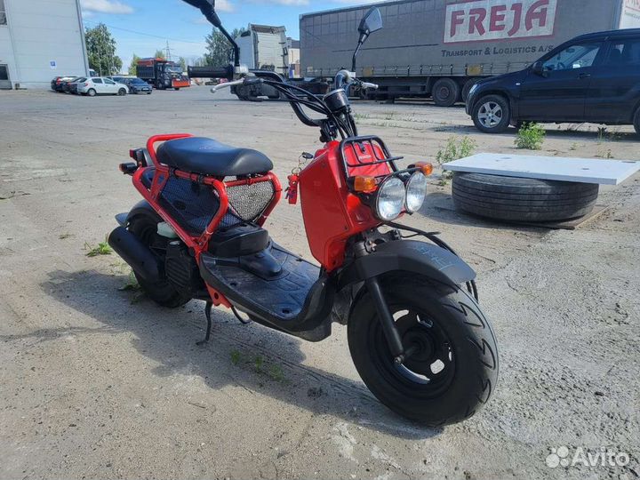 Скутер Honda Zoomer