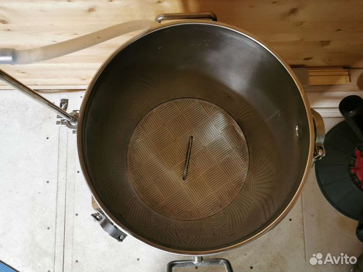 Продаётся домашняя пивоварня Доктор Губер