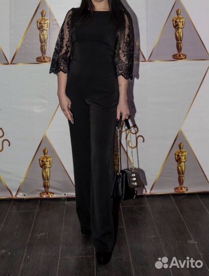 Комбинезон женский черный с кружевом