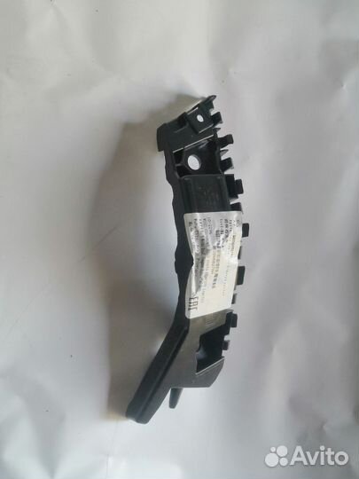 Кронштейн бампера тиго 8