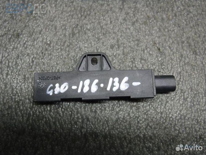 Антенна комфортного доступа BMW F03 s1096524