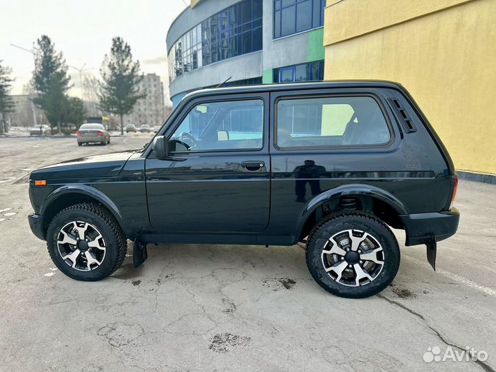 ВАЗ Niva Legend 1.7 МТ, 2023, 1 000 км