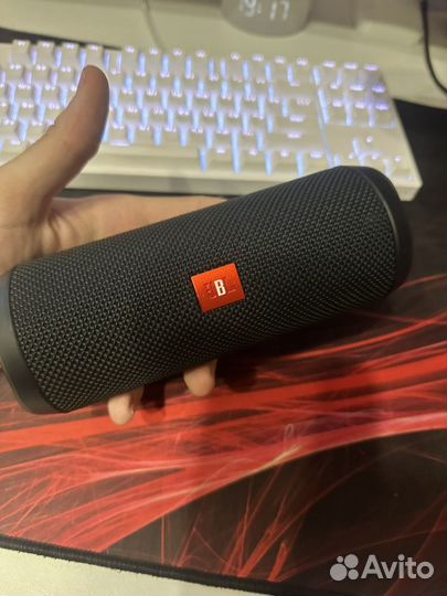 Колонка jbl flip 4