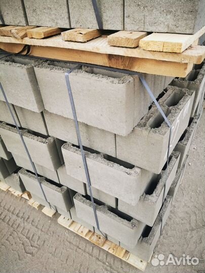 Бетонные блоки