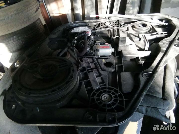 Стелоподемнники задний KIA sportage 4 2016-2021