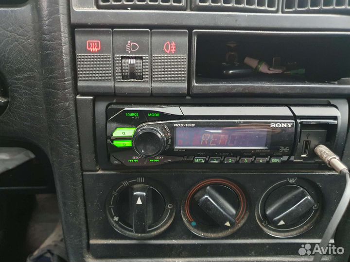 Автомагнитола бу sony