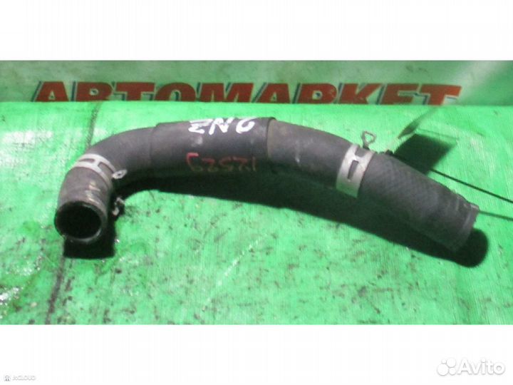 Патрубок радиатора на toyota IST NCP60 2NZ-FE