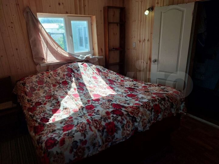 Дача 32 м² на участке 6 сот.