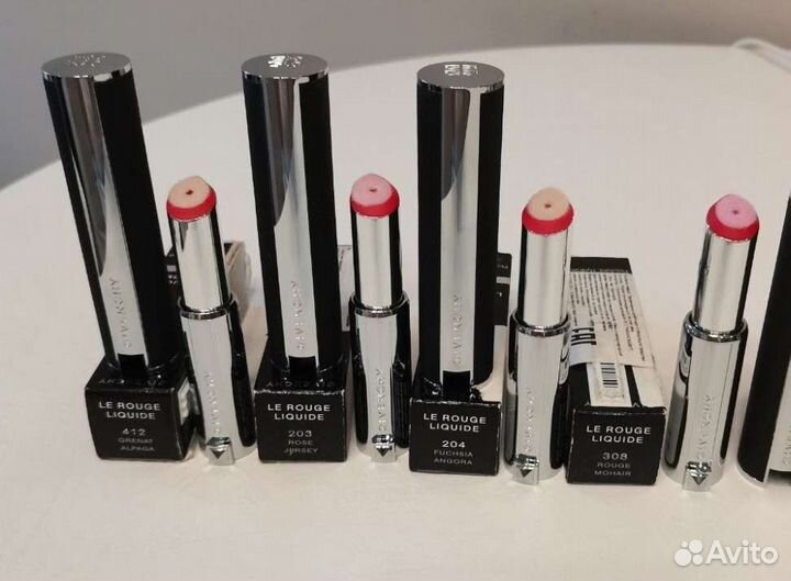 Givenchy Жидкая помада для губ LE rouge liquide