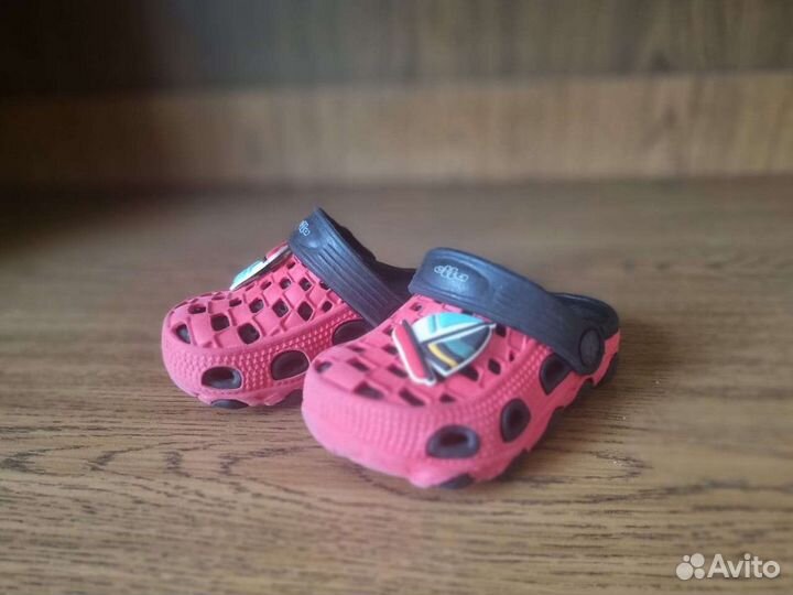 Шлëпки сабо детские