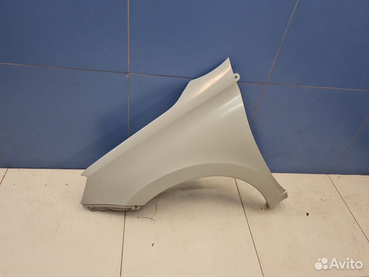 Крыло переднее левое LADA Granta 2011