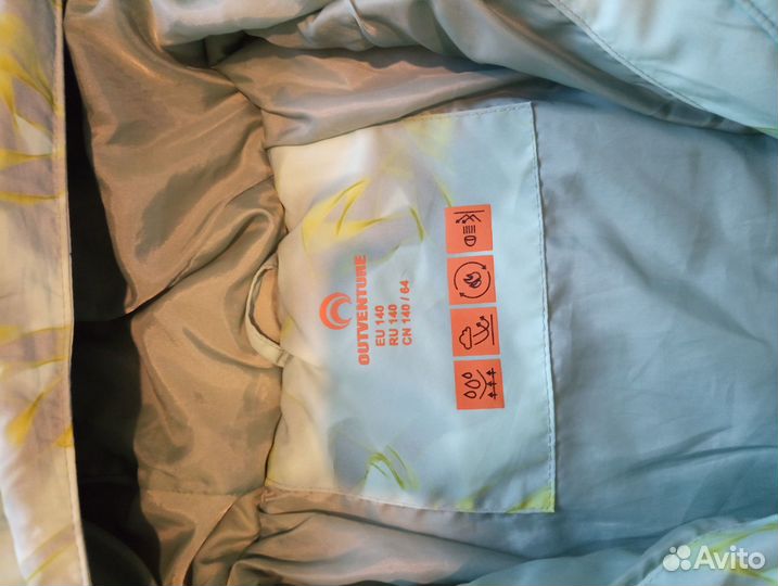 Куртка для девочки 140