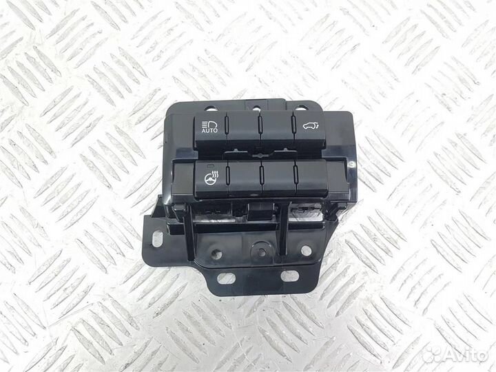 Блок кнопок Lexus NX 2020 5561878020