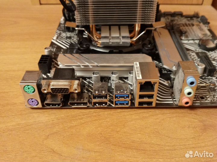 Материнская плата с процессором i5 11400/H510/32GB