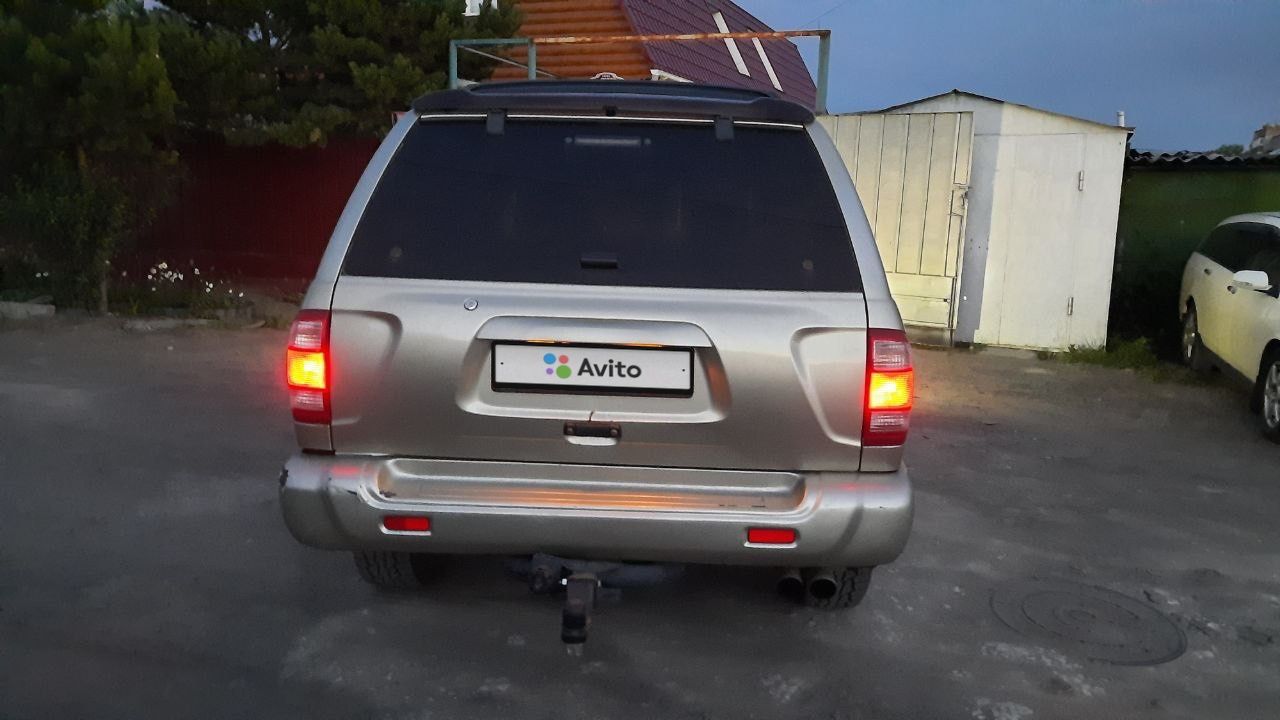 Nissan Pathfinder: фото владельца
