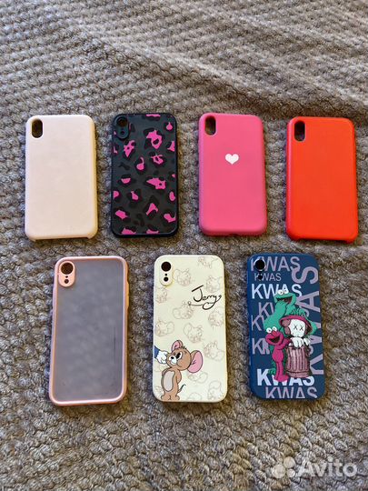 Чехлы на iPhone XR