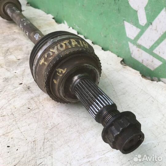 Полуось привод Тойота Королла Е120