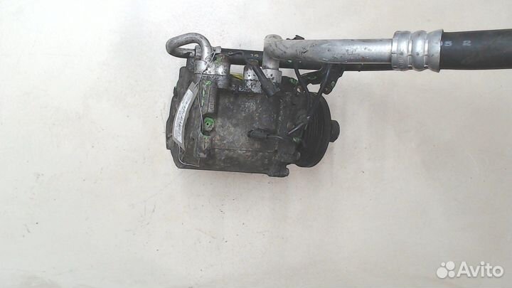 Компрессор кондиционера Mitsubishi Galant, 1997