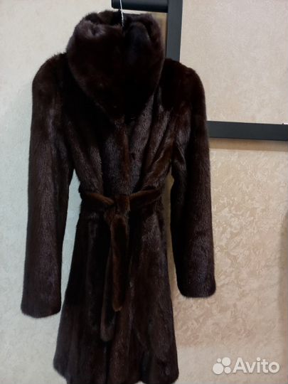 Шуба норковая с капюшоном