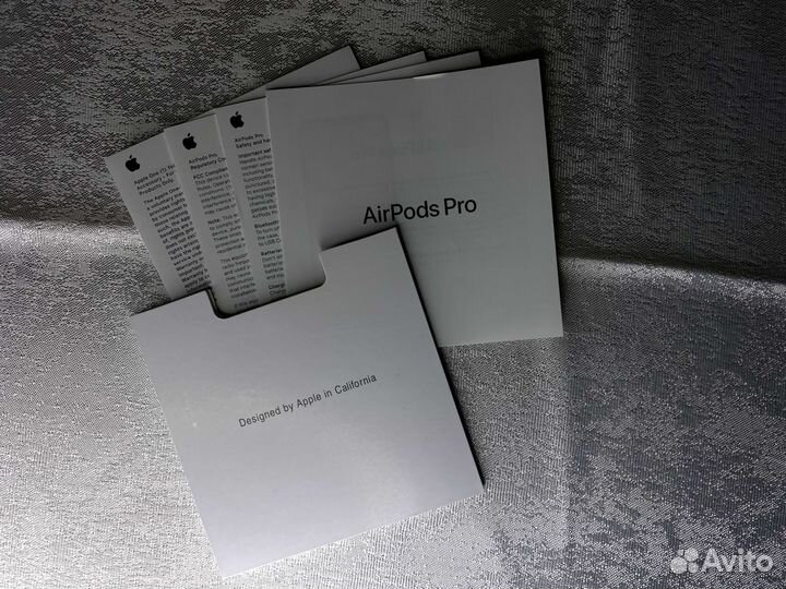 Наушники Apple AirPods Pro