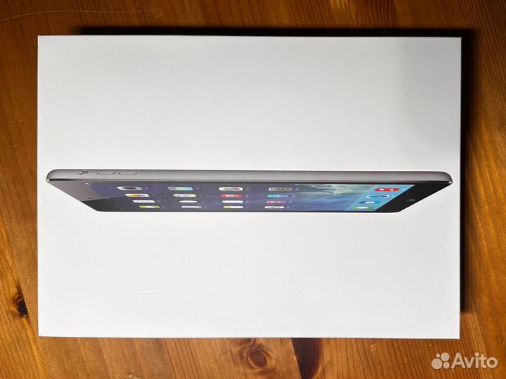 Apple iPad Air 64Гб (1) Rus