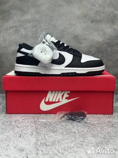 Кроссовки Nike SB Dunk Low