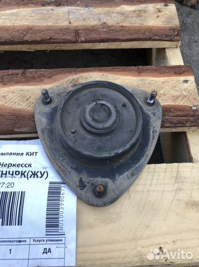 Опора стойки subaru tribeca