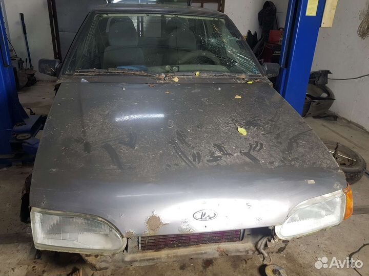 Крылья и капот перидние на ваз 2114