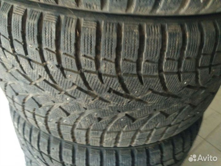 Toyo Observe G3-Ice 275/40 R20 и 315/35 R20 102W
