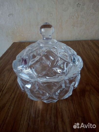 Сахарница-вазочка