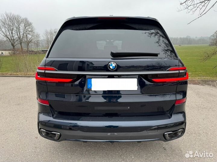 BMW X7 3.0 AT, 2024, 9 000 км
