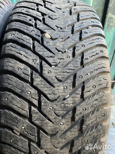 Nokian Tyres Hakkapeliitta 8 SUV 285/60 R18