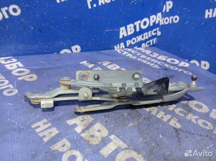 Петля крышки багажника Brilliance M2 седан 4G93