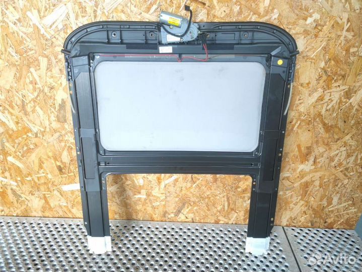 Люк Audi A4 B7 2005